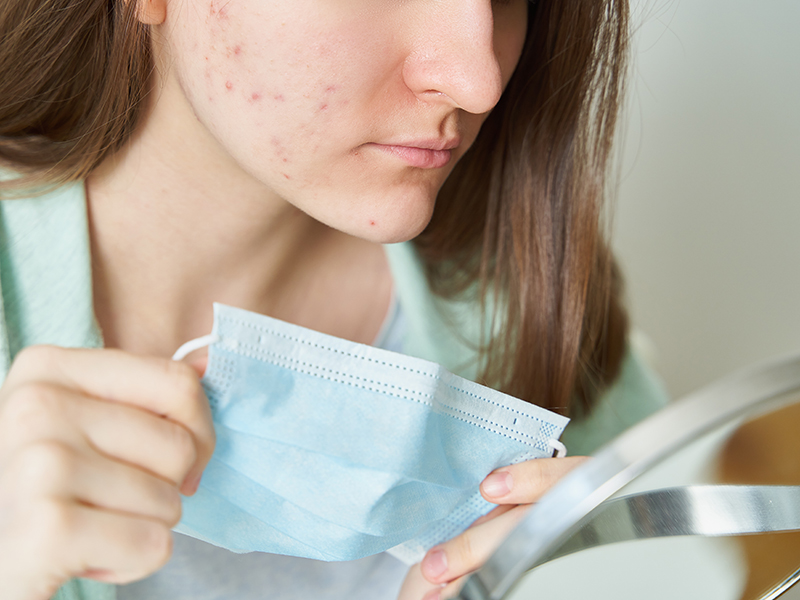 4 Ways To Protect Your Skin While Protecting Yourself